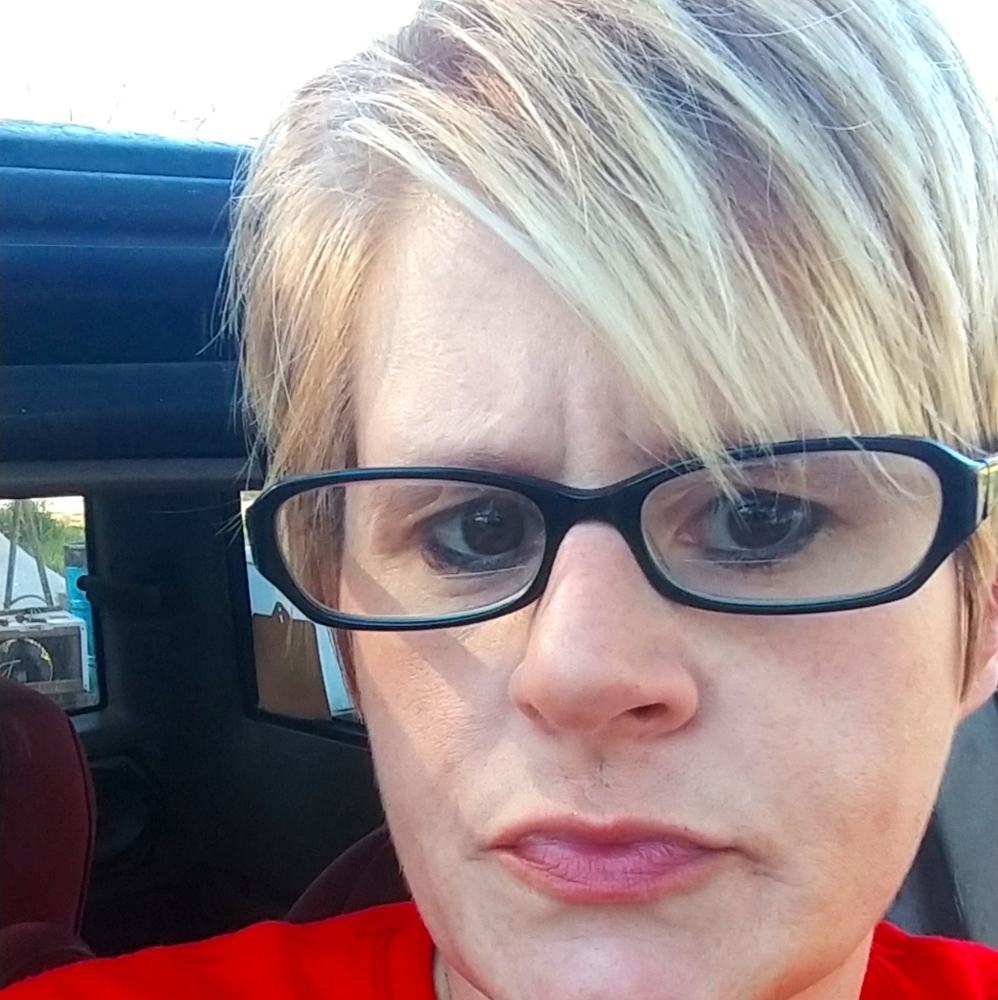 Meet your Posher, Christy